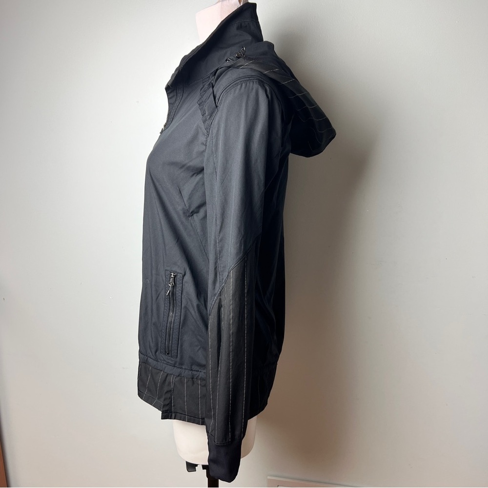 Lululemon Athletica Black Hustle Run Jacket | Removable Hood | Women’s Size 8 - Picture 5 of 15